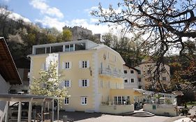 Burggasthof Zum Weissen Roessl